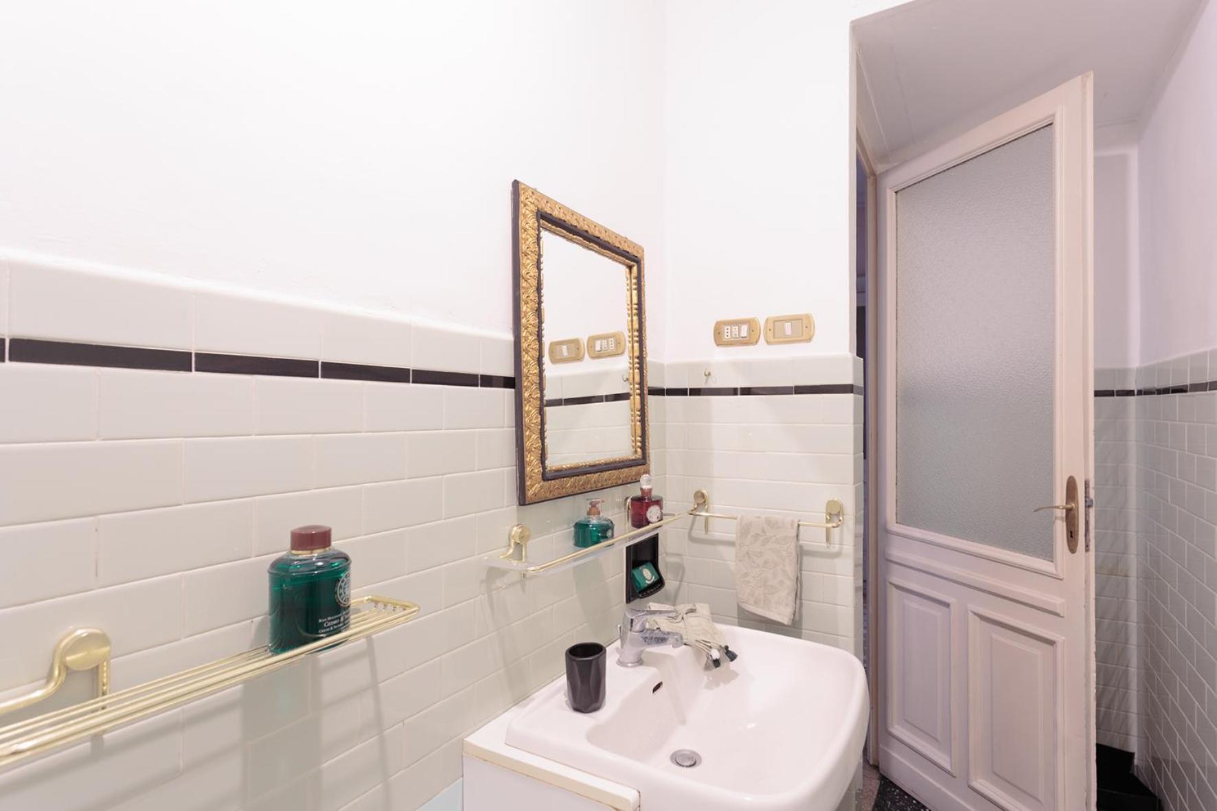 Apartment Vanchiglia - Turin