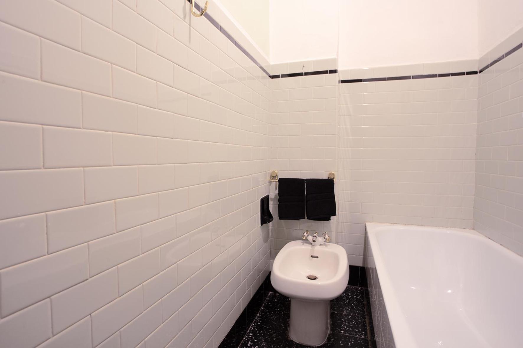 Apartment Vanchiglia - Turin